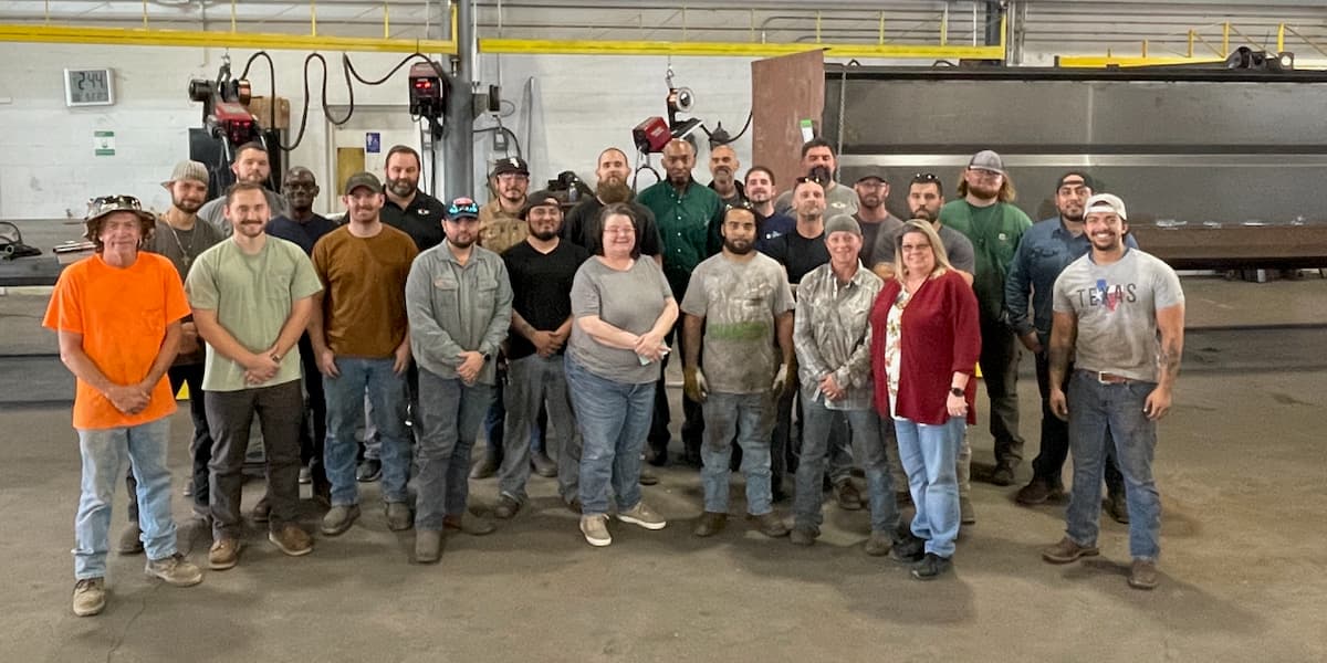 Group photo of K&H Truckweld Staff